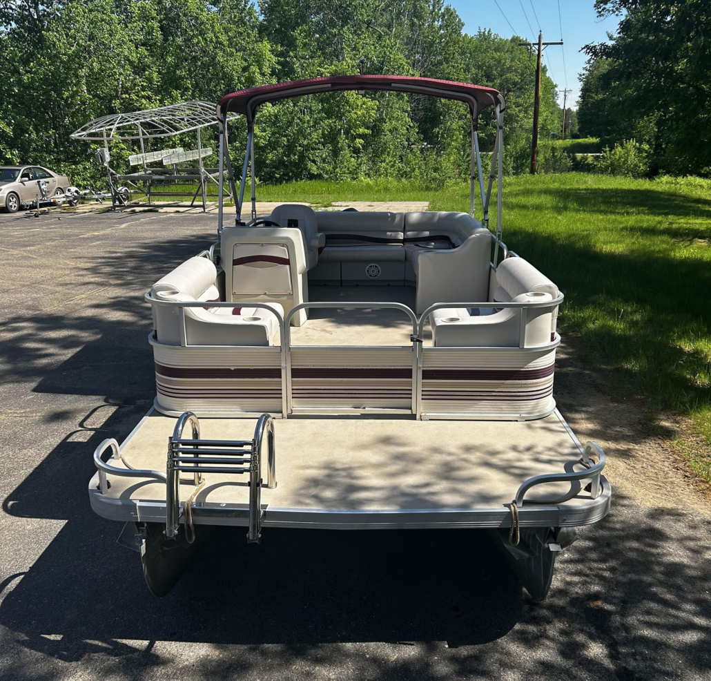 Sportsman Deluxe photo 2