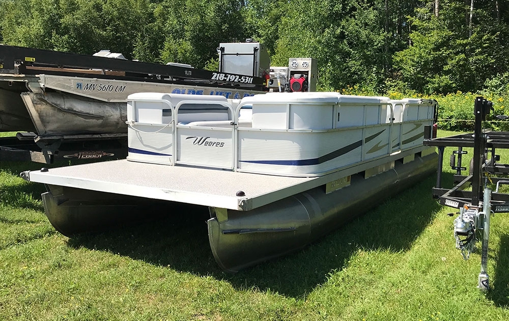 24′ Party Barge Olds Pontoon Rental & Storage